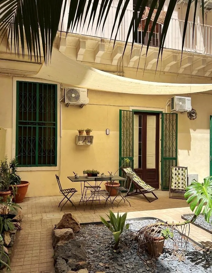 Guest house Saranton House Hotel Catania