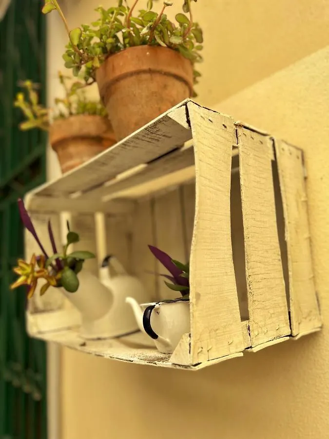Guest house Saranton House Hotel Catania Italy